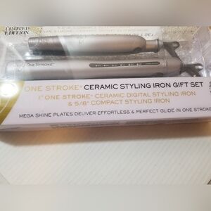 NIB ion Ceramic Styling Iron Gift Set